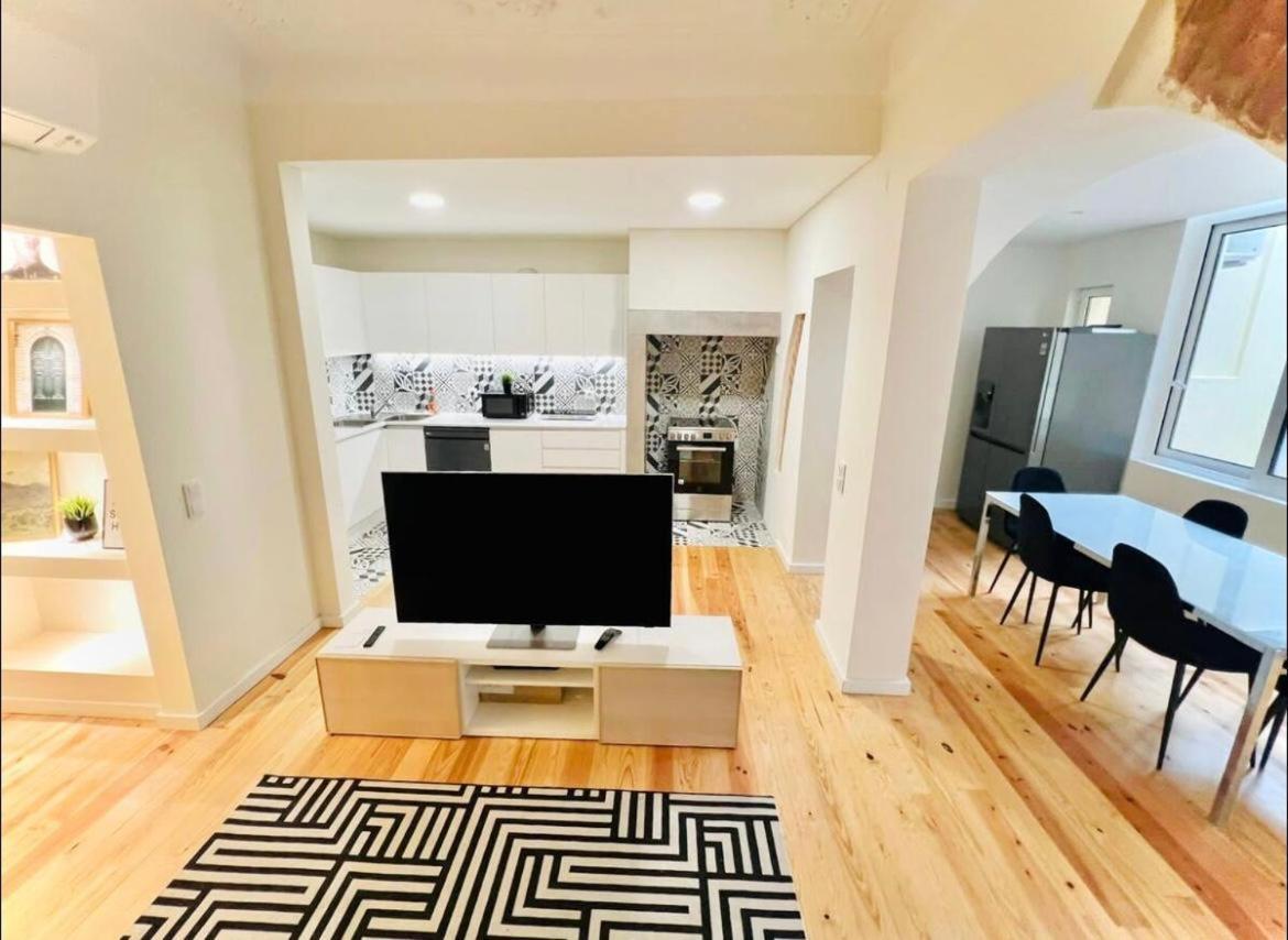 Lisbon City Center 3 Bedroom Flat Next To Avenida Liberdade Exterior photo