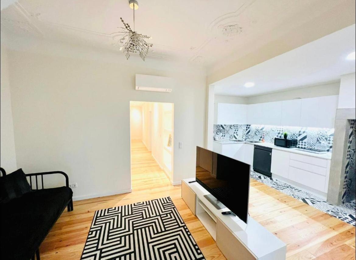 Lisbon City Center 3 Bedroom Flat Next To Avenida Liberdade Exterior photo