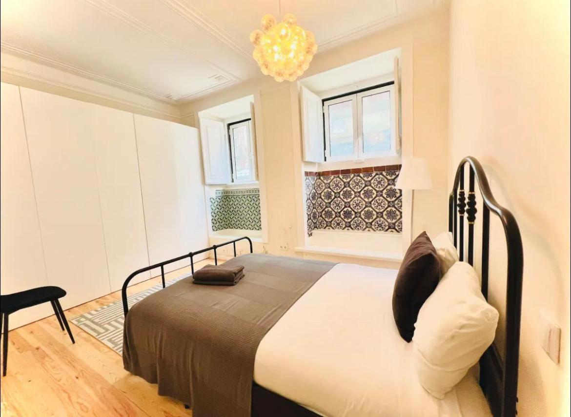 Lisbon City Center 3 Bedroom Flat Next To Avenida Liberdade Exterior photo